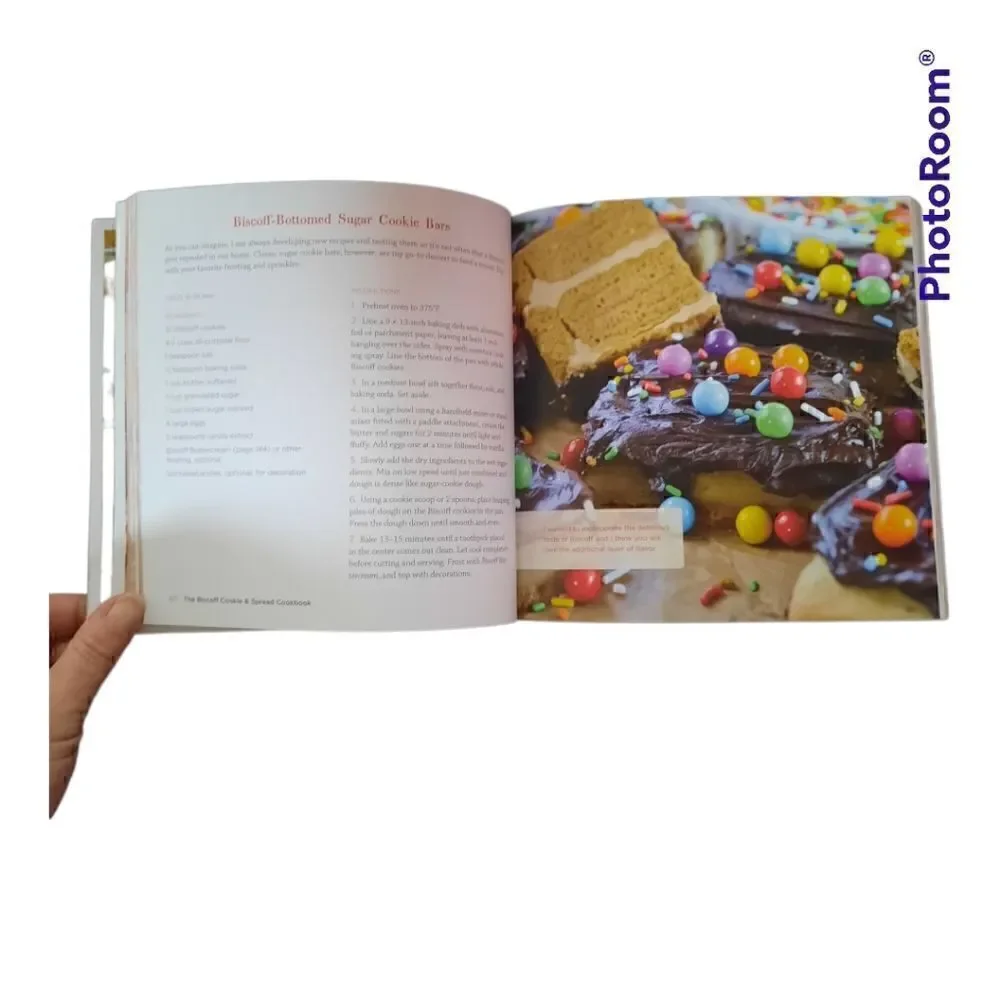 Biscoff Cookie & Spread Cookbook - by Katrina Bahl (Paperback)